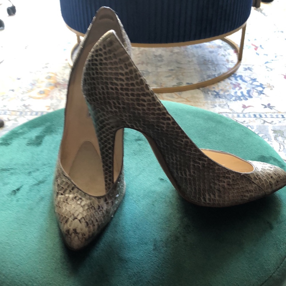 BRIAN ATWOOD - Picture 2 of 3